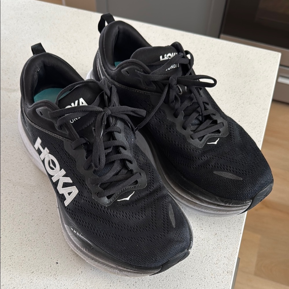 Hoka Black Running Shoes Bondi8
